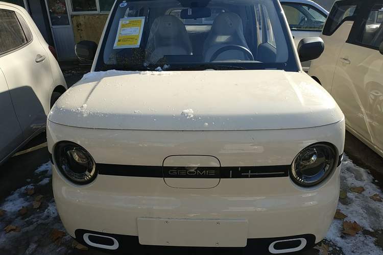 Used Geely Galaxy Panda 2025 210 km – Yuanqi Bear

