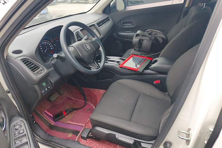 Used Honda Vezel 2020 1.5L CVT Elite Edition
