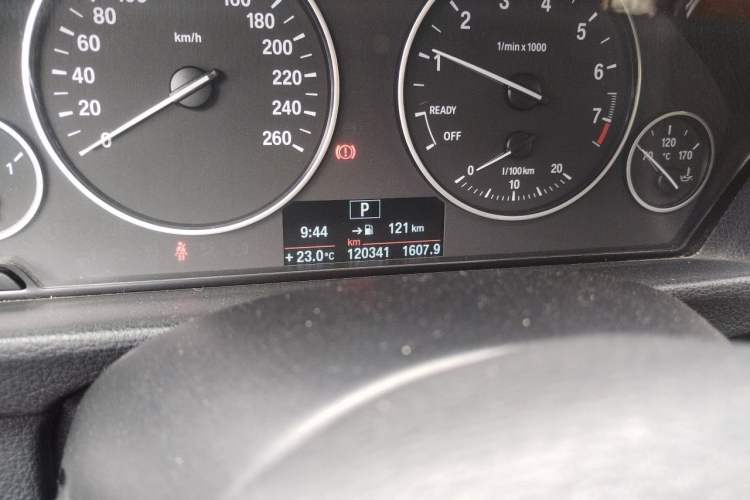 Used BMW 3 Series 2013 320Li Fashion Model
