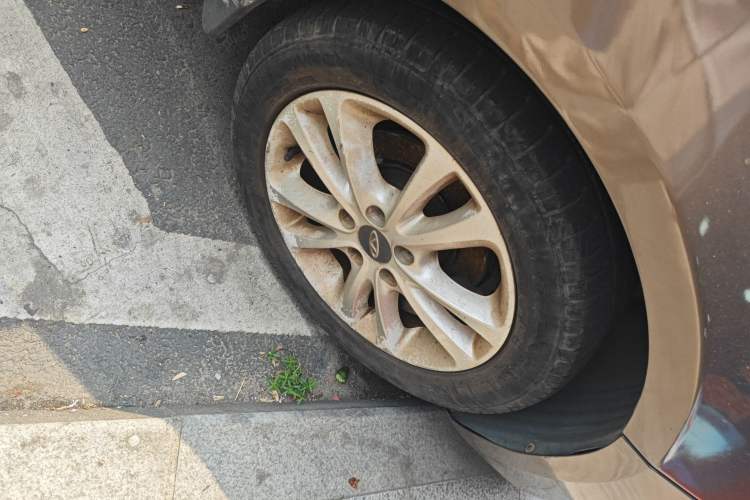 Used Chery Arrizo 7 2013 1.6L Manual Zhi Ling Edition
