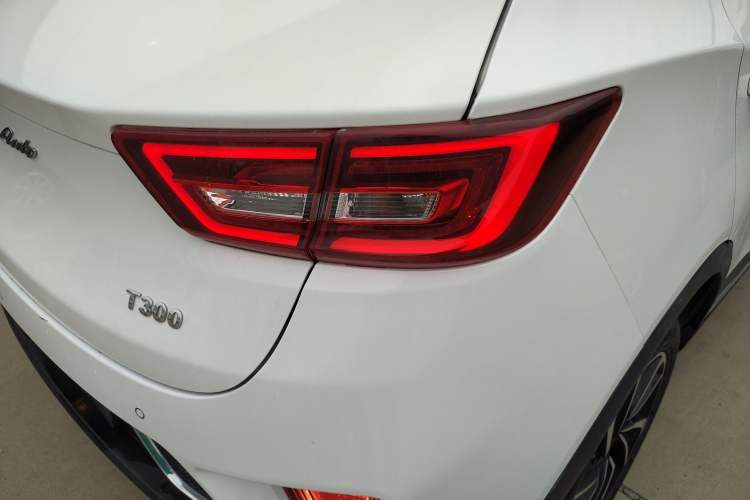 Used Zotye T300 2017 1.5L Manual Luxury Model