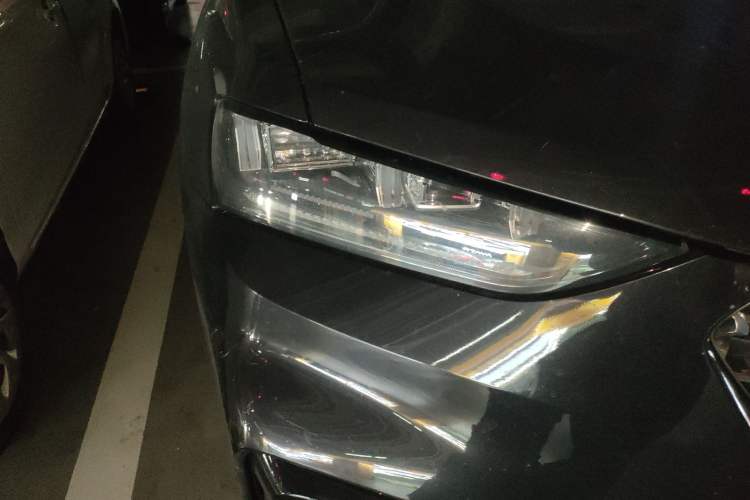 Used Wey VV7 2020 2.0T Flagship Edition Right Front Headlight