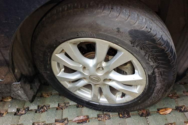 Used Nissan Teana 2013 2.5L XL-NAVI Tech Smart Enjoyment Edition Right Front Wheel Hub