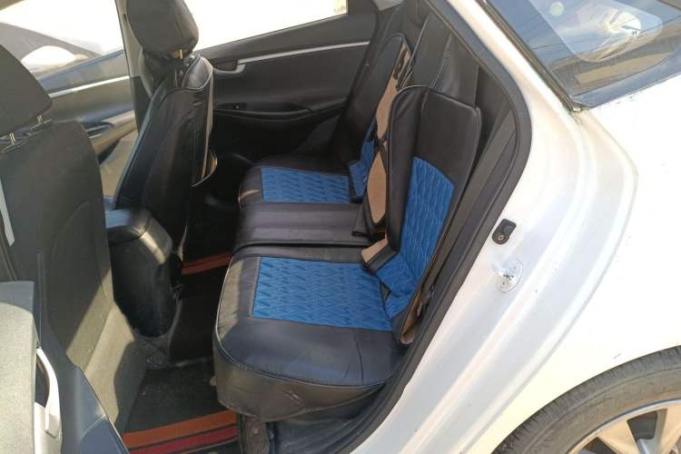 Used Hyundai Celesta 2018 1.6L Manual GL Enjoyment Edition China VI compliant
