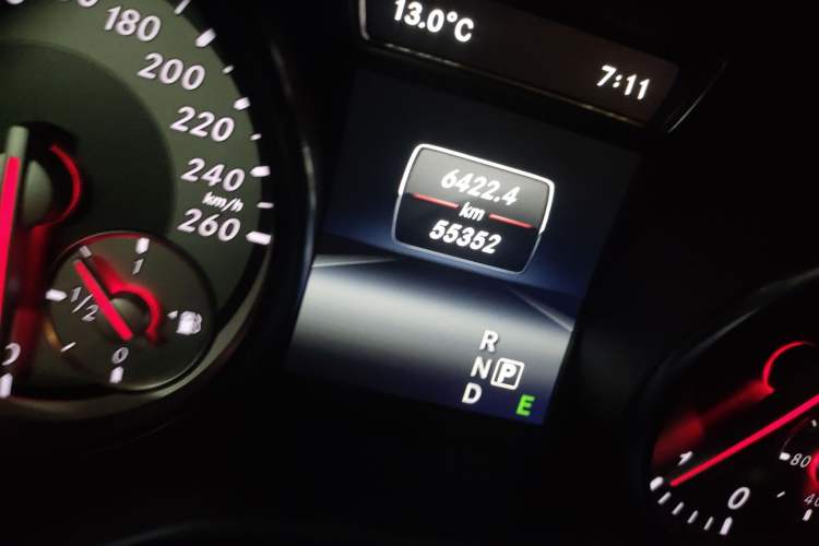 Used Mercedes-Benz GLA 2015 GLA 200 Fashion Model