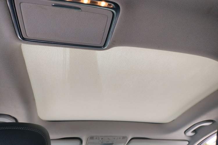 Used Mercedes-Benz C-Class 2017 Facelift C 200 L Sport Edition
