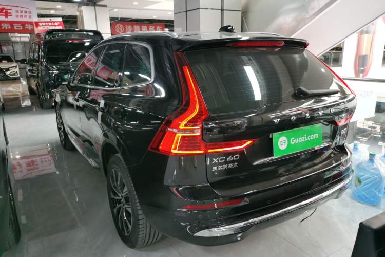 Used Volvo XC60 2024 B5 4x4 Smart Luxury Edition

