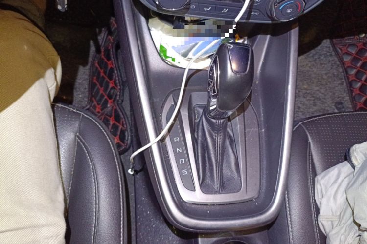 Used Ford Escort 2017 Happiness Edition 1.5L Automatic Fashion Version Gear Lever