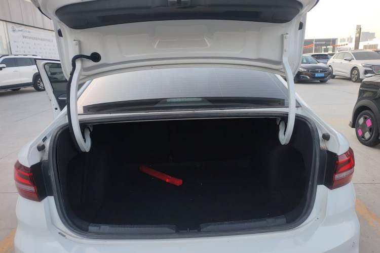 Used Volkswagen Lavida 2023 Revised 1.5L Automatic DeYi Edition
