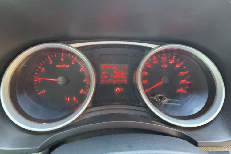 Used Wuling Hongguang 2019 1.5L S Standard Version China VI LAR Instrument Cluster