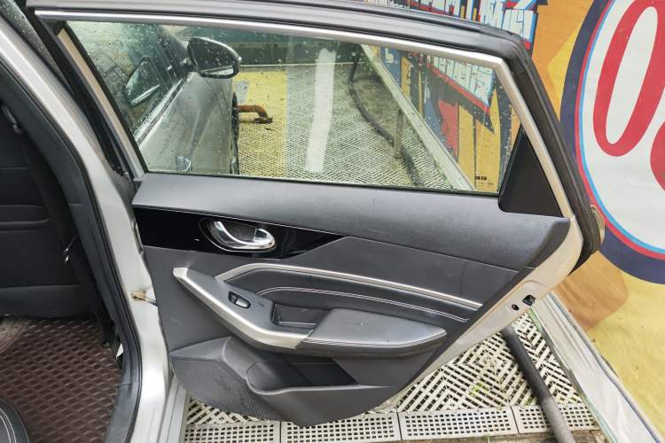 Used Venucia D60 2021 PLUS 1.6L XL CVT Yue Ling Edition