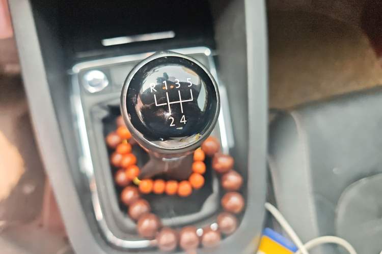 Used Volkswagen Sagitar 2015 230TSI Manual Luxury Edition