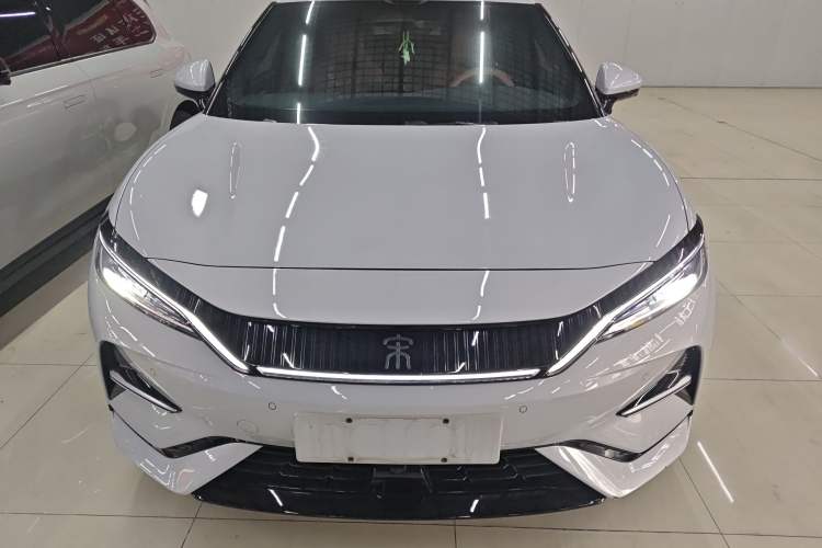 Used BYD Song L EV 2025 Intelligent Driving Version 662 km LiDAR Excellence Edition
