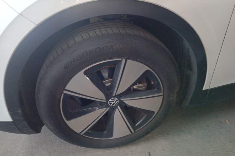 Used Volkswagen ID.4 X 2025 Smart Version Pure & Intelligent Enjoyment Edition Exterior 7