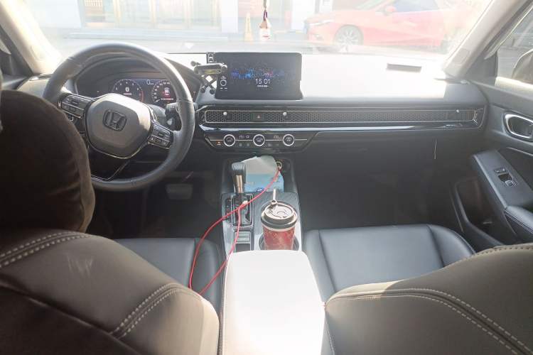 Used Honda Civic 2023 240TURBO CVT Dynamic · Center Stage Special Edition