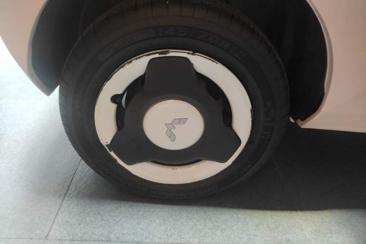 Used Wuling Hongguang MINIEV 2021 Macaron Premium Model – Lithium Iron Phosphate