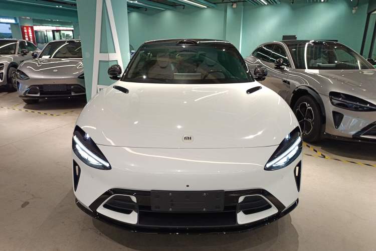 Used Xiaomi Auto YU7 2025 Ultra-Long Range High-Performance All-Wheel-Drive Max Edition
