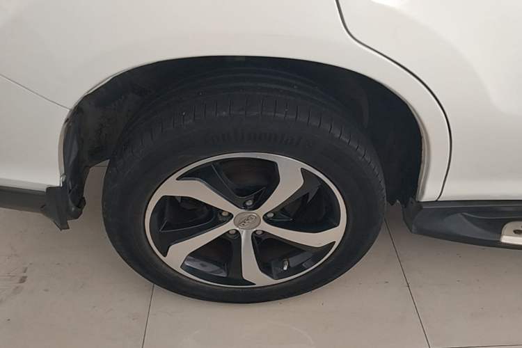 Used BYD S7 2015 2.0T Upgraded Automatic Flagship Version
