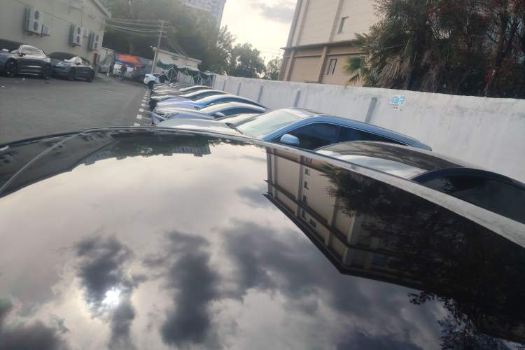 Used Tesla Model Y 2021 Long-Range All-Wheel-Drive Version 3D7