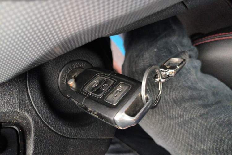 Used FAW Senya R7 2017 1.6L Manual Luxury Model