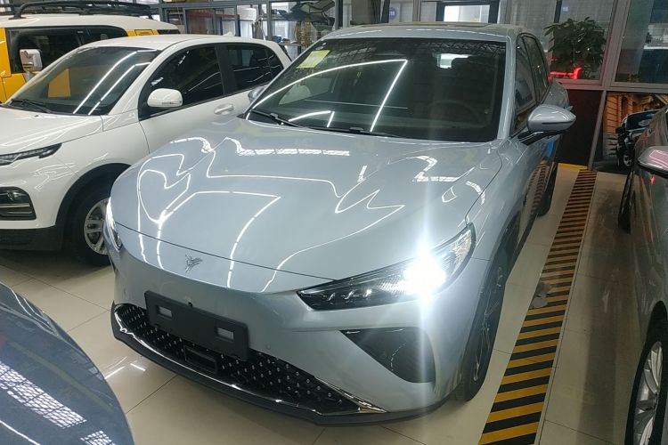 Used NETA L 2024 Extended-Range 310 Flash-Charge Red Edition