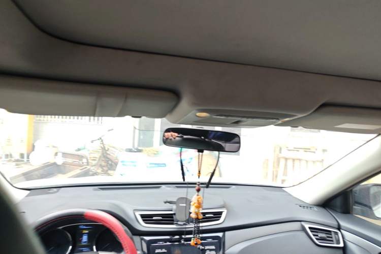 Used Nissan X-Trail 2014 2.0L CVT Comfort Edition 2WD Headliner