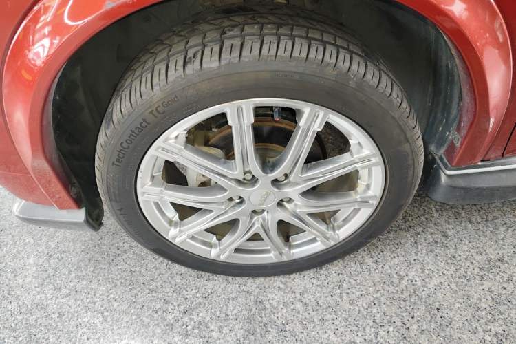 Used Infiniti ESQ 2014 1.6L Spontaneous Edition
