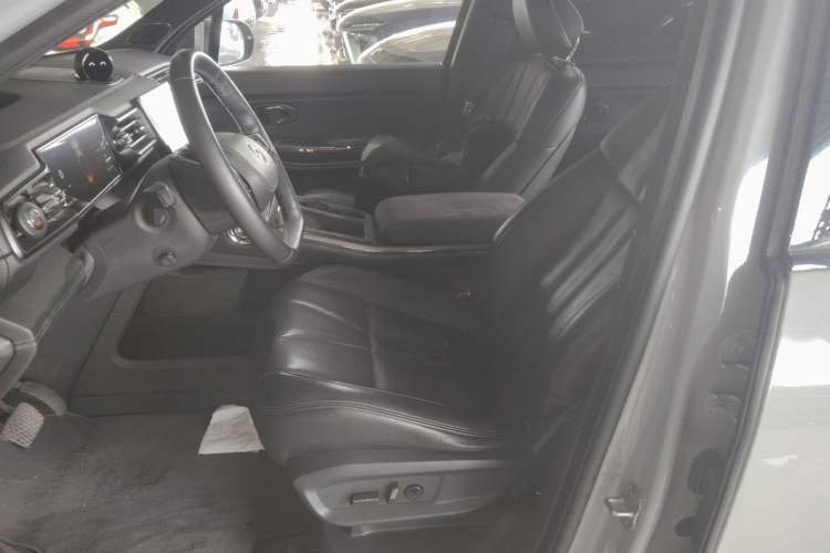 Used Nio ES8 2020 580 km Range Signature Edition Six-Seater Version
