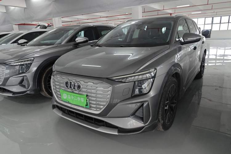 Used Audi Q5 e-tron 2023 40 e-tron Starry Edition Mecha Kit