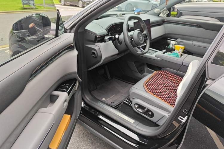 Used Zeekr 7X 2025 75 kWh Rear-Wheel Drive Intelligent Driving Version
