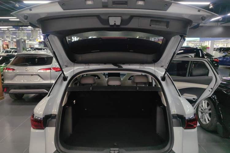 Used BYD Yuan PLUS 2024 Honor Edition 430KM Beyond Model
