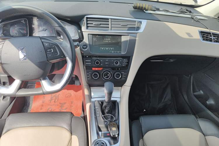 Used DS 6 2016 1.6T Luxury Edition THP160