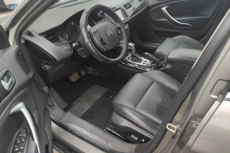 Used Citroen C5 2013 2.0L Automatic Luxury Model