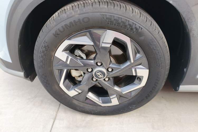 Used Hyundai ix35 2023 Musso 2.0L Prestige LUX Edition