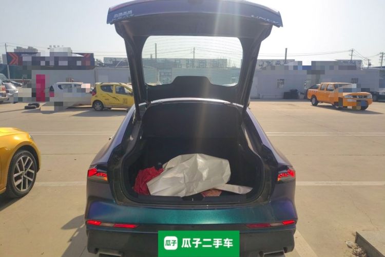 Used Changan UNI-V 2024 1.5T Prestige Edition
