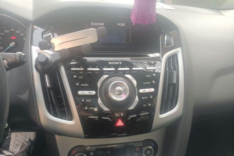 Used Ford Focus 2012 Hatchback 2.0L Automatic Luxury Sport Model