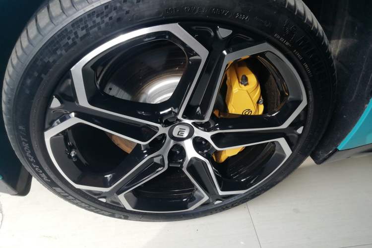 Used Xiaomi Auto SU7 2024 Four-Wheel-Drive Max Founder's Edition