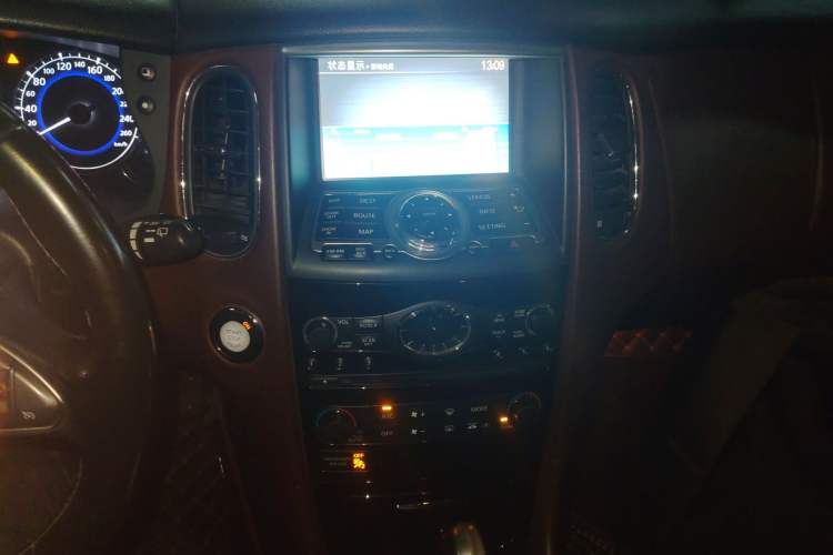 Used Infiniti QX50 2015 2.5L Enjoyment Edition