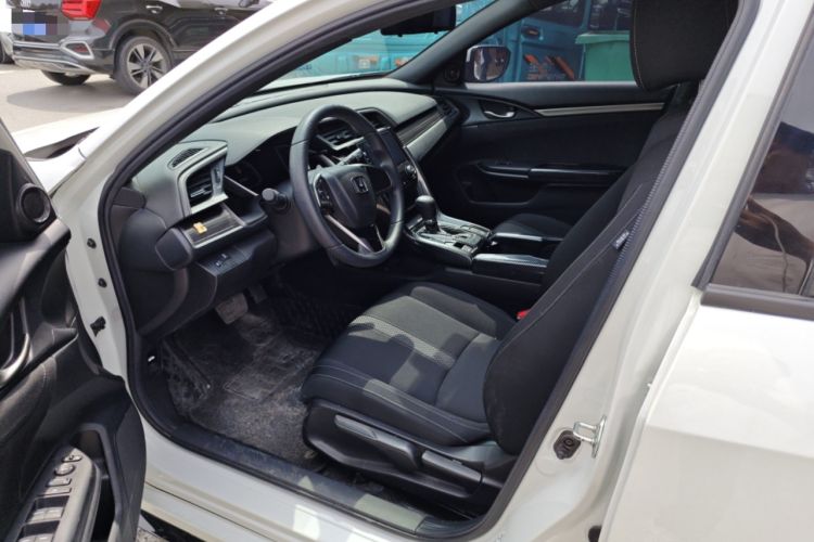 Used Honda Civic 2021 HATCHBACK 220TURBO CVT New Trendsetter Driver Seat
