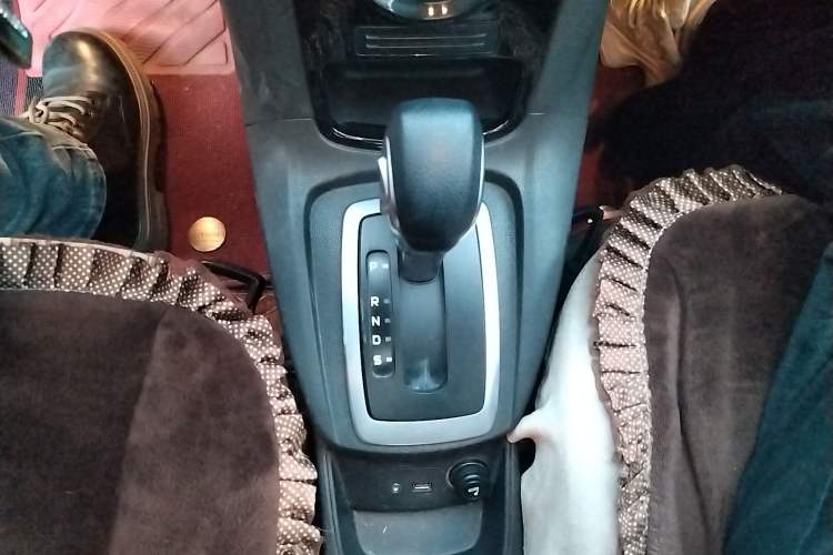 Used Ford Fiesta 2013 Hatchback 1.5L Automatic Sport Model Gear Lever