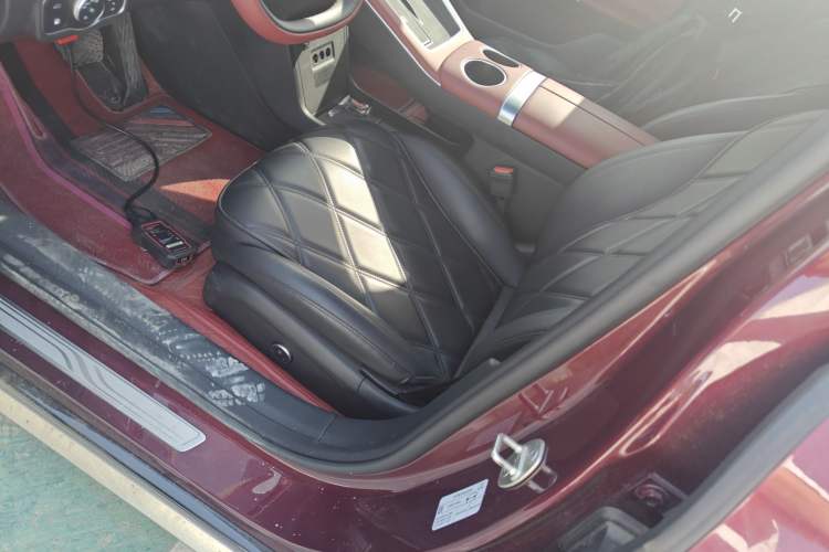 Used Chery Fengyun Fulwin A9L 2025 Model, Four-Wheel Drive High-Energy Peak Edition Left Front Seat