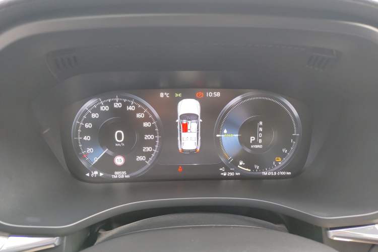 Used Volvo XC60 New Energy 2019 T8 e-Drive Hybrid Prestige Luxury Edition China VI Standard