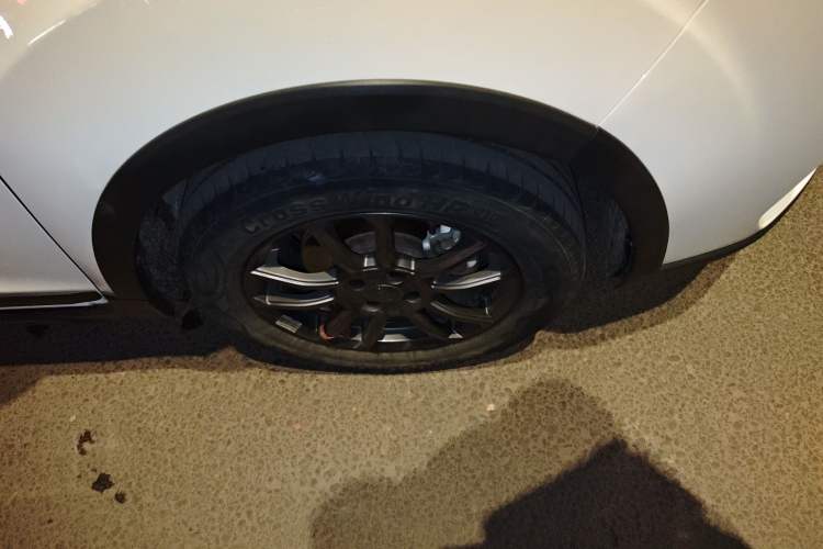 Used Geely Auto Vision X3 2021 PRO 1.5L CVT Deluxe Model
