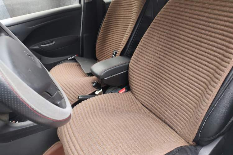 Used Peugeot 301 2014 1.6L Manual Comfort Edition