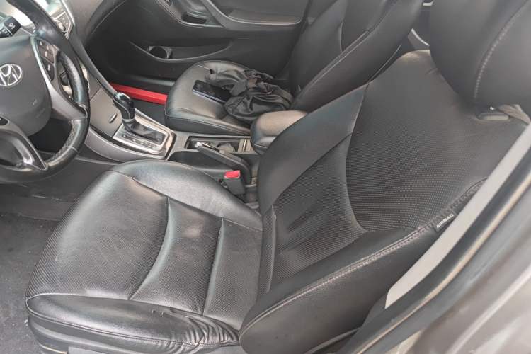 Used Hyundai Elantra (5th Generation / Langdong) 2015 1.6L Automatic Luxury Model