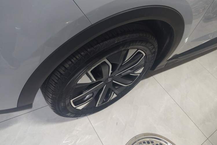 Used JETOUR Shanhai L7 2024 1.5T 120km MAX 5-Seater
