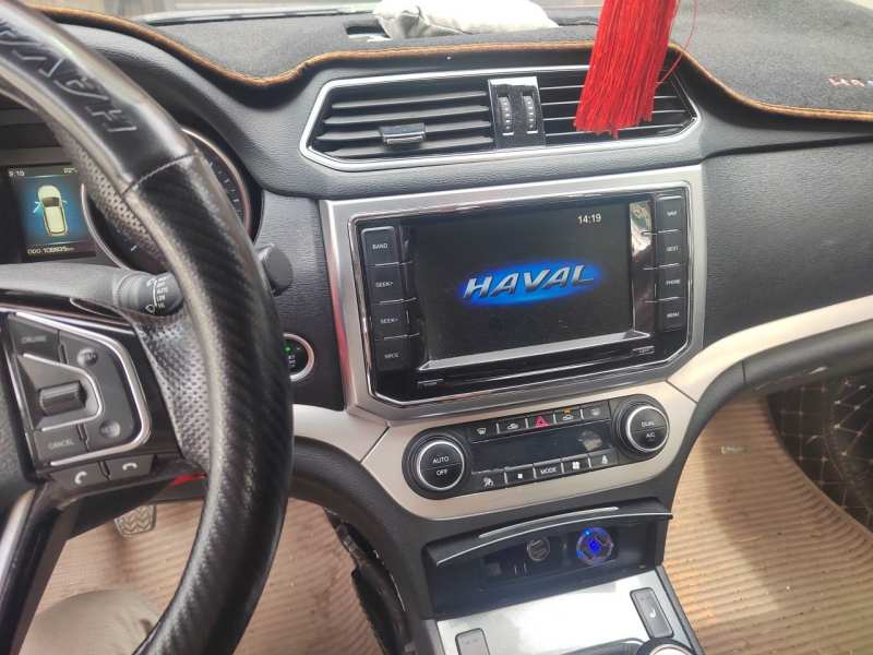 Used Haval H6 Coupe 2015 Blue Label 2.0T Manual Two-Wheel-Drive Elite Model — 14