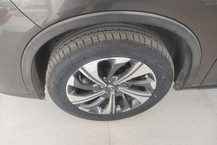 Used GAC Trumpchi GS4 2020 270T Automatic Smart Connectivity Edition Left Front Wheel Hub