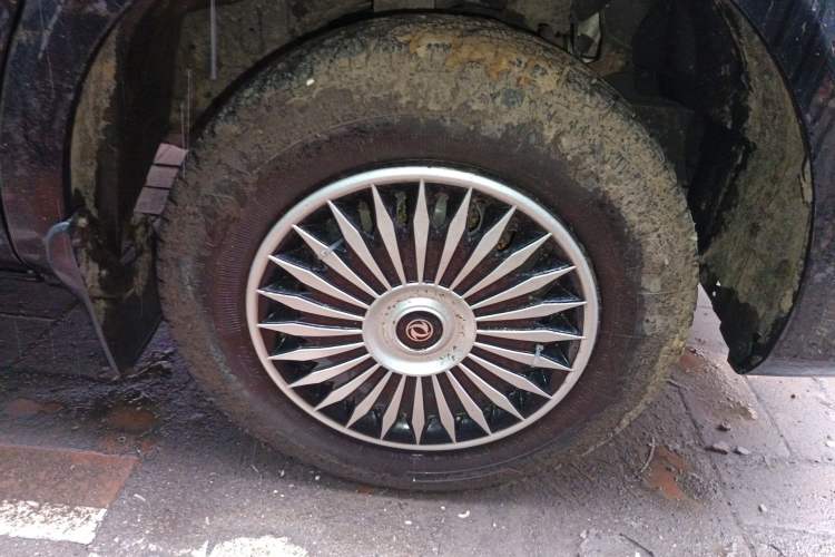 Used FORTHING Lingzhi 2019 M5L 1.6L 7-Seater Exclusive Model China VI Standard Right Front Wheel Hub