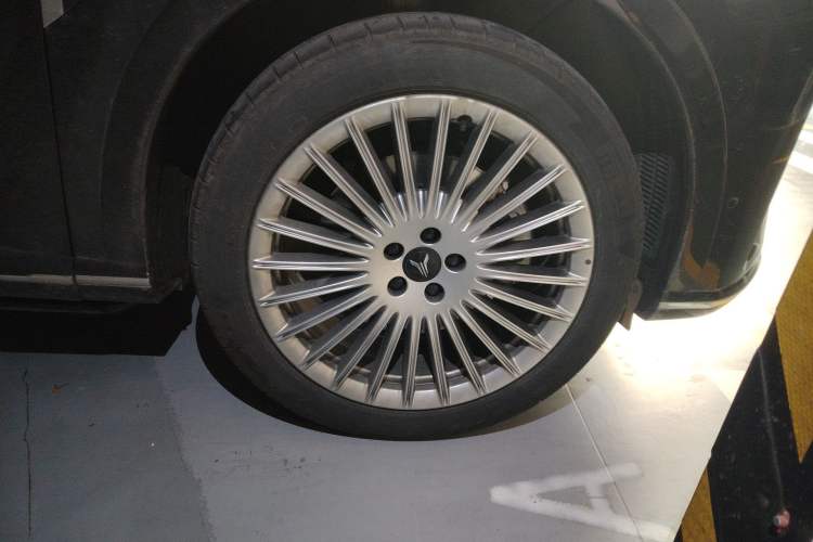 Used VOYAH Titan 2026 Model Max+ Right Front Wheel Hub